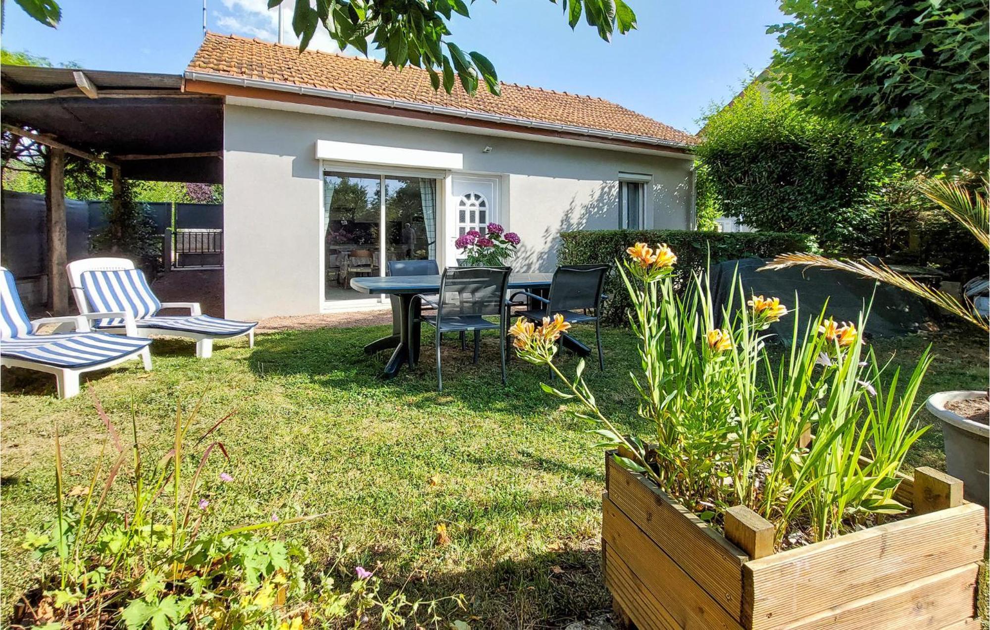 Gorgeous Home In Molinet With Wifi Extérieur photo